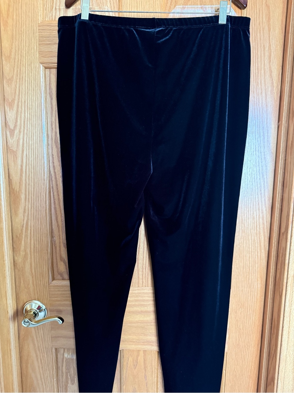 Chico's Travelers Black Velvet Wide-Leg Pull-On Pants Size 2R - Picture 4 of 6